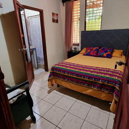 קובאן Azura Hotel Boutique מראה חיצוני תמונה